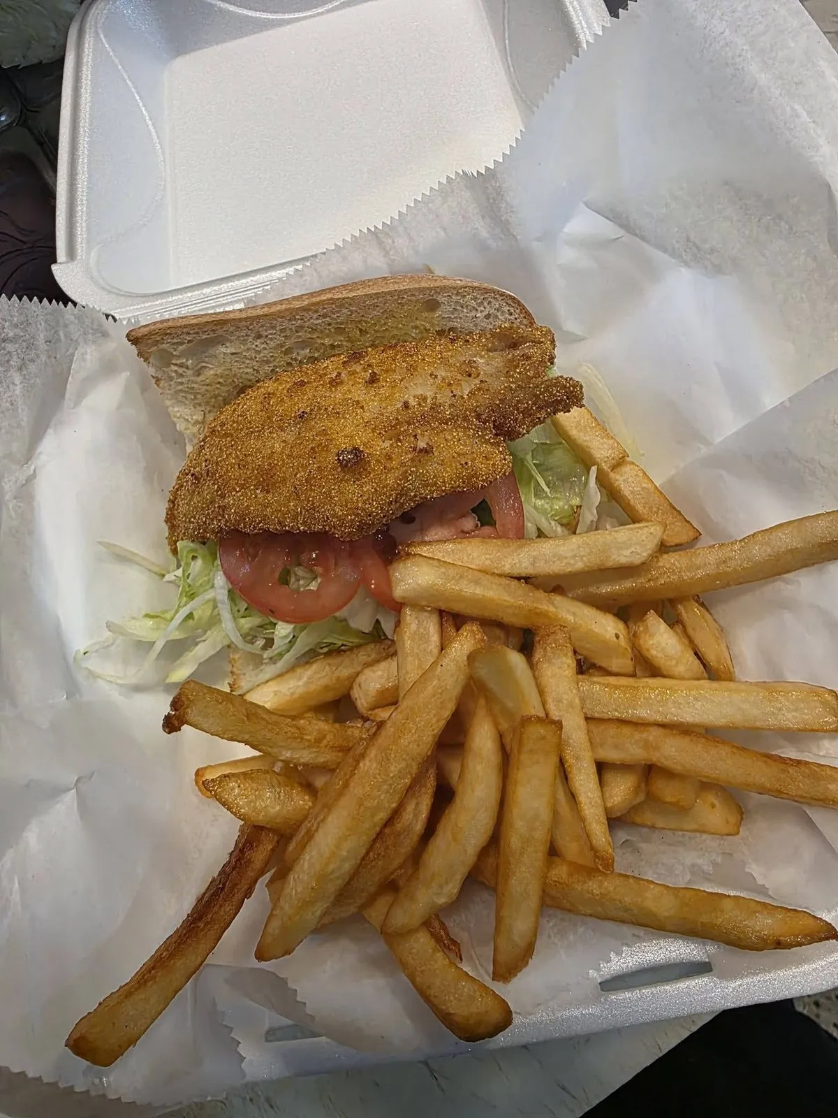 Fried fish sandwich